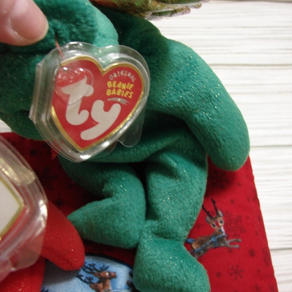 Christmas Holiday 3 pc Set Rudolph Soft Book and 2 Vtg Beanie Bears from 2003 - Picture 7 of 13